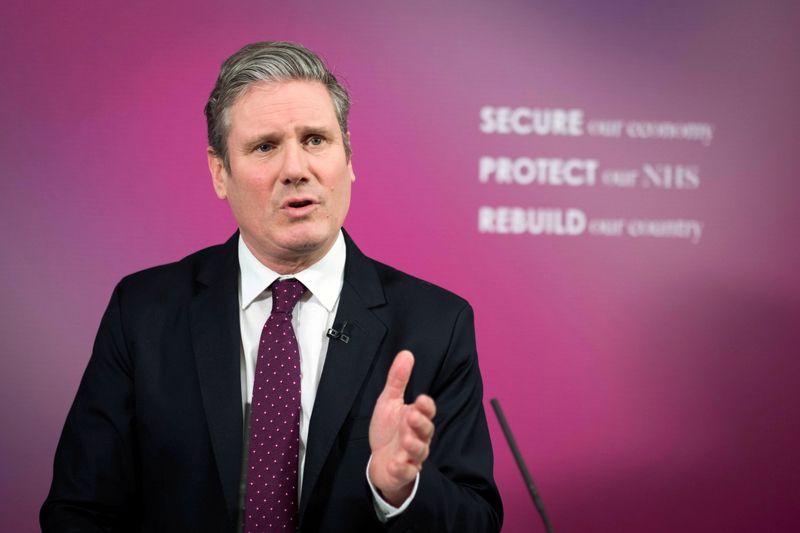 &copy; Reuters. FILE PHOTO: British Labour Party leader Keir Starmer delivers a virtual speech on Britain's economic future in the wake of the coronavirus disease (COVID-19) pandemic, at Labour Party's headquarters in central London, Britain February 18, 2021. Stefan Rou