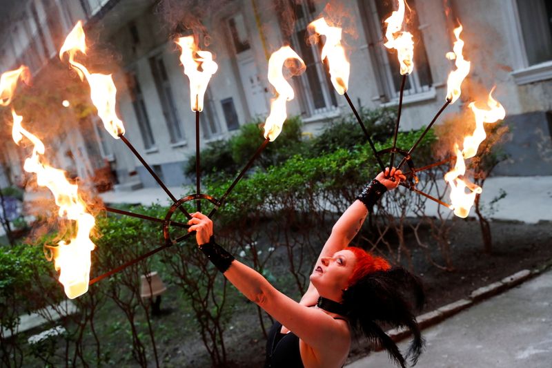 &copy; Reuters. Hungarian artists prepare for reopening of theatres and shows