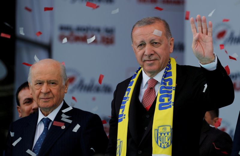 Erdogan's nationalist ally prepares draft Turkish constitution