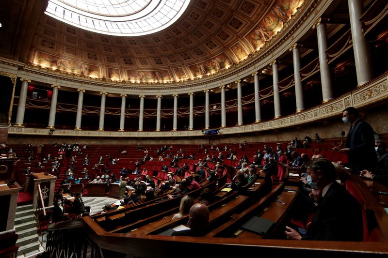 &copy; Reuters. Les députés français ont adopté mardi le projet de loi "Climat et résilience". /Photo prise le 4 mai 2021/REUTERS/Sarah Meyssonnier