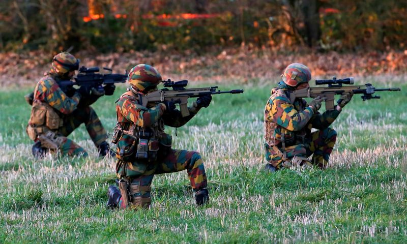 &copy; Reuters. FILE PHOTO: Belgian army Special Forces are seen during the Black Blade military exercise involving several European Union countries at Florennes airbase