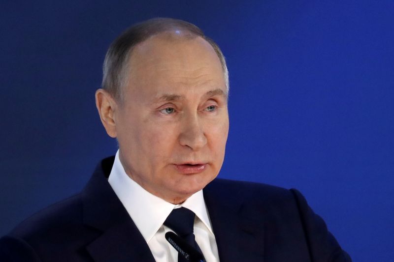 &copy; Reuters. الرئيس الروسي فلاديمير بوتين في موسكو يوم 21 أبريل نيسان 2021. تصوير: إيفجينيا نوفوجينينا - رويترز  