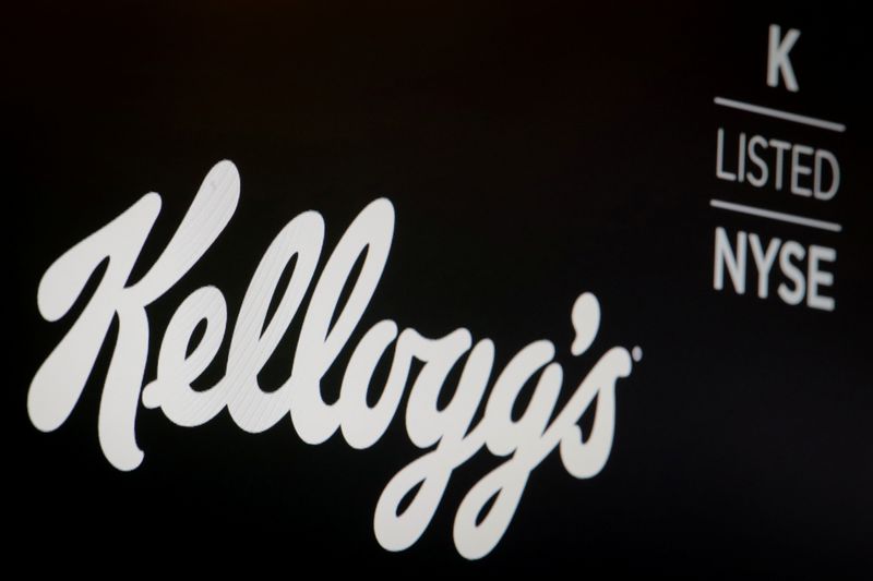&copy; Reuters. FILE PHOTO: The company logo and ticker symbol for The Kellogg Company, is displayed on a screen on the floor of the New York Stock Exchange (NYSE) in New York, U.S., March 22, 2019. REUTERS/Brendan McDermid