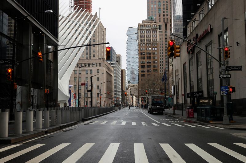 &copy; Reuters. FILE PHOTO: A nearly deserted Church Street in the financial district in lower Manhattan is seen during the outbreak of the coronavirus disease (COVID-19) in New York City, New York, U.S., April 3, 2020. REUTERS/Mike Segar