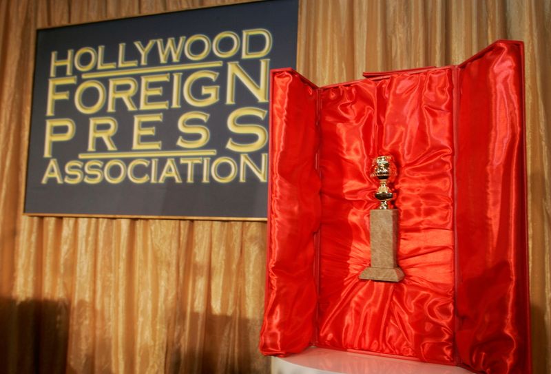 &copy; Reuters. FILE PHOTO: The Hollywood Foreign Press Association's Golden Globe statuette is seen with its red velvet-lined, leather-bound chest during a news conference in Beverly Hills, California January 6, 2009. REUTERS/Fred Prouser/File Photo