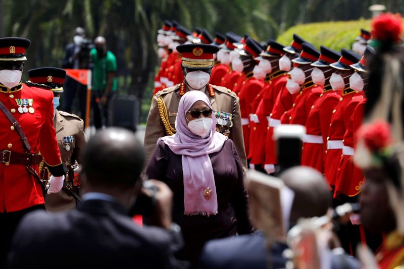&copy; Reuters. رئيسة تنزانيا سامية حسن في صورة من أرشيف رويترز. 