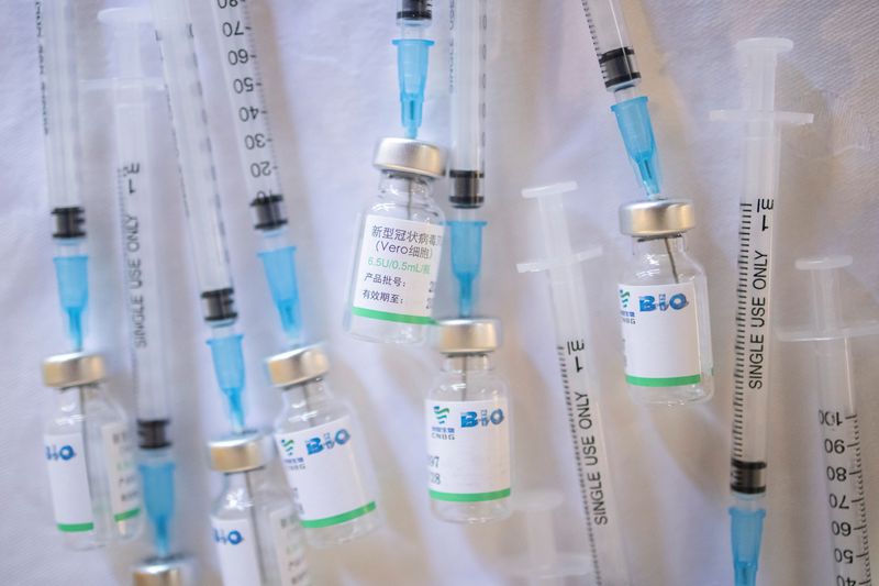&copy; Reuters. Vacina da chinesa Sinopharm na Sérvia
 4/5/2021    REUTERS/Marko Djurica