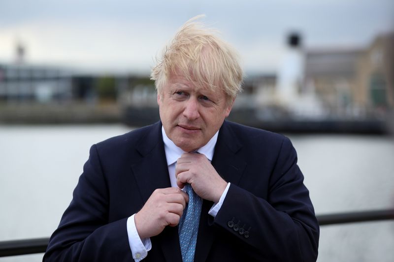 &copy; Reuters. Le Premier ministre britannique, Boris Johnson, fera lundi après-midi une déclaration sur le processus de réouverture à l'oeuvre au Royaume-Uni qui lève progressivement les restrictions liées à l'épidémie de coronavirus. /Photo prise le 7 mai 202