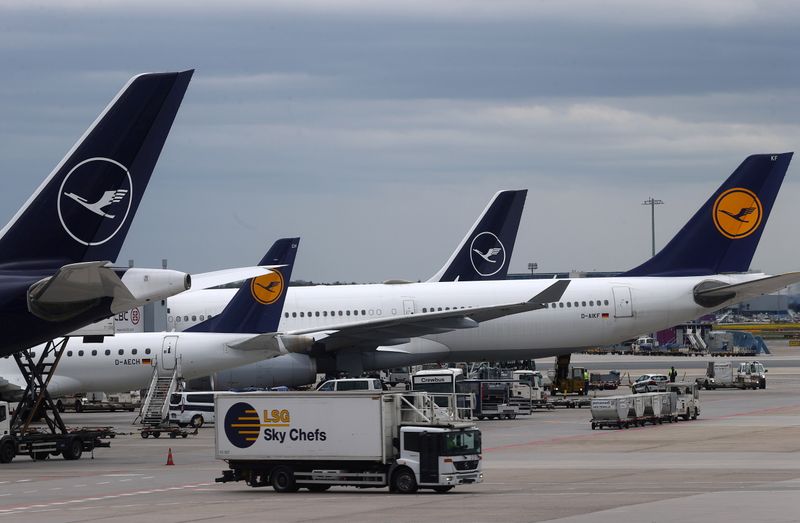 &copy; Reuters. FILE PHOTO: Planes of German air carrier Lufthansa are photographed at the day of the airline's annual general meeting at the airport in Frankfurt, Germany, May 4, 2021.  REUTERS/Kai Pfaffenbach