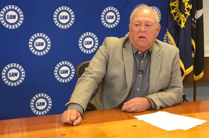 &copy; Reuters. UAW President Williams at press briefing in Detoit