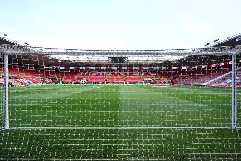 &copy; Reuters. Estádio St Mary antes de partida entre Southampton e Crystal Palace pelo Campeonato Inglês
11/05/2021 Pool via REUTERS/Glyn Kirk 