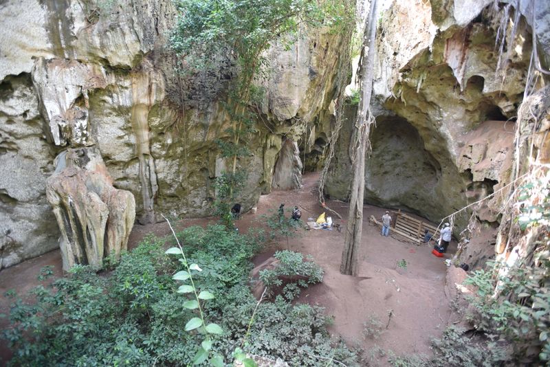 &copy; Reuters. Túmulo de criança chamada de "Mtoto" em sítio arqueológico no Quênia
Mohammad Javad Shoaee/Divulgação via REUTERS