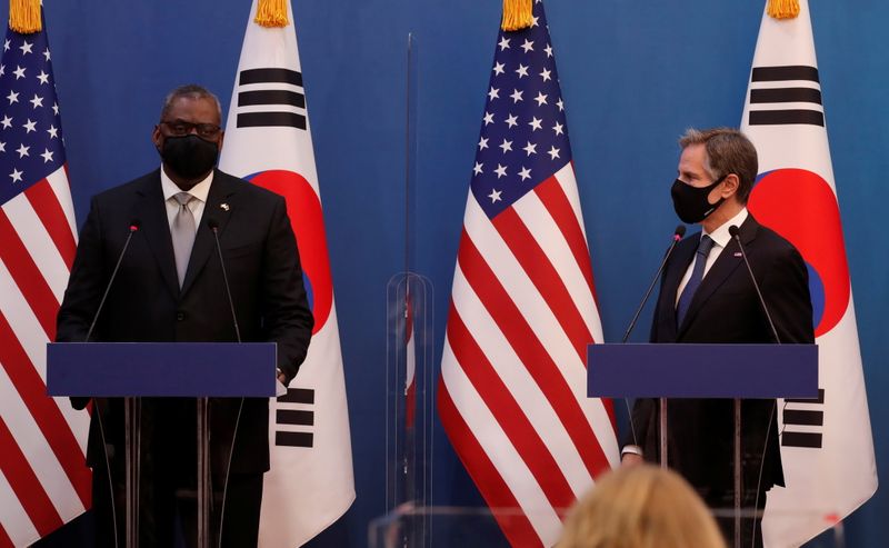 &copy; Reuters. FILE PHOTO: U.S. Defense Secretary Lloyd Austin speaks as U.S. Secretary of State Antony Blinken listens during a joint news conference after the Foreign and Defense Ministerial meeting between South Korea and U.S. at the Foreign Ministry in Seoul, South 