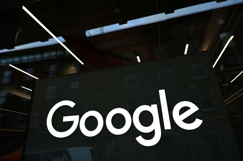 &copy; Reuters. FILE PHOTO: The Google logo is seen on on the company's European headquarters in Dublin, Ireland, February 27, 2021.    REUTERS/Clodagh Kilcoyne