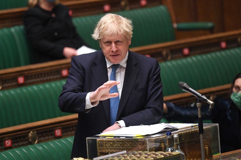 &copy; Reuters. Primeiro-ministro do Reino Unido, Boris Johnson, no Parlamento em Londres
12/05/2021 Parlamento do Reino Unido/Jessica Taylor/Divulgação via REUTERS