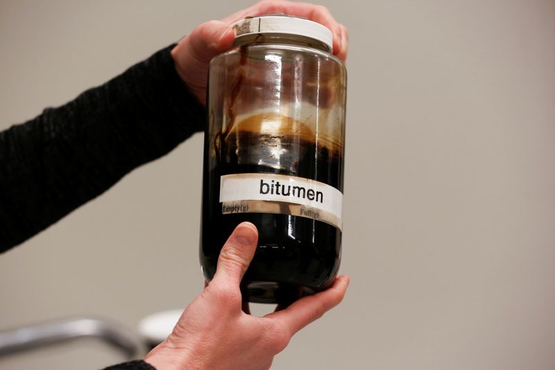 &copy; Reuters. A bitumen sample from an experiment to get bitumen out of oil sands is shown at the Imperial Oil research lab in Calgary, Alberta, Canada March 12, 2020. Picture taken March 12, 2020. REUTERS/Todd Korol - RC22JF9T39FP
