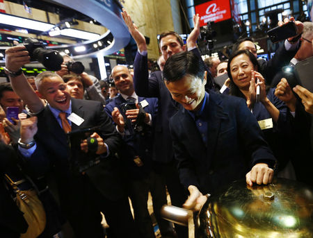 © Reuters. Alibaba se convierte en la mayor salida a bolsa de la historia