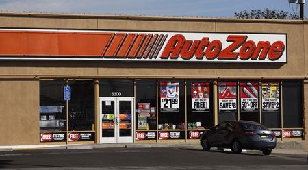 © Reuters. The entrance to AutoZone store is pictured in Temple City