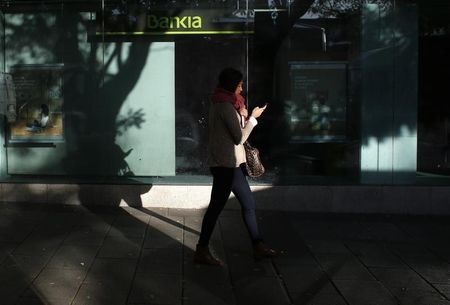 © Reuters. BFA-Bankia vende su 2,99 por ciento de Mapfre por 276,8 millones