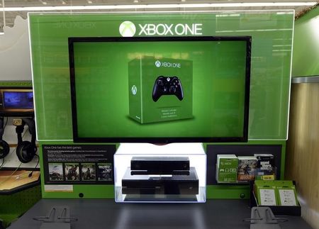 © Reuters. XBox One is seen on display at the Wal-Mart Supercenter in the Porter Ranch section of Los Angeles