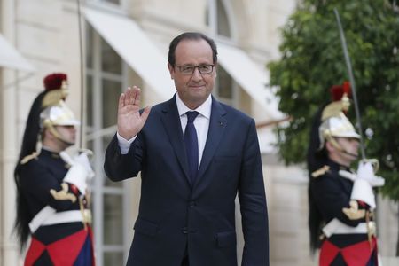 © Reuters. Presidente francês, François Hollande, após entrevista coletiva no Palácio do Eliseu, em Paris