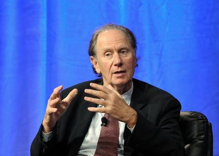 © Reuters. David Bonderman, Founding Partner, TPG Capital takes part in a panel discussion titled "Chinese Market Culture: How Well Can You Know a Company?" at the Milken Institute Global Conference in Beverly Hills