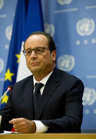 © Reuters. Presidente francês, François Hollande, faz pronunciamento em NY sobre situação de francês sequestrado