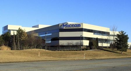 © Reuters. The main entrance to Micron corporate headquarters in Boise, Idaho