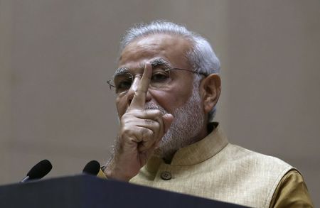 © Reuters. India's PM Modi gestures as he speaks during the launch of 'Make in India' campaign in New Delhi