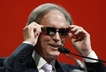 © Reuters. Bill Gross, co-fundador da gestora de recursos Pimco, durante discurso em Chicago