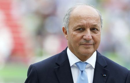 © Reuters. LAURENT FABIUS NE PRÉVOIT PAS D'INTERVENTION FRANÇAISE EN SYRIE POUR LE MOMENT