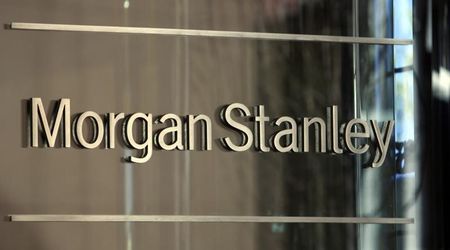 © Reuters. Вывеска  Morgan Stanley в Нью-Йорке