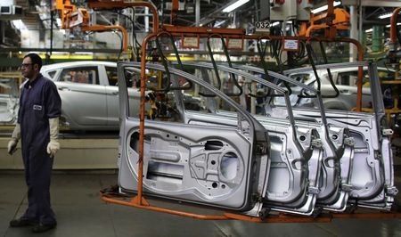 © Reuters. Metalúrgico da Ford em fábrica da montadora em São Bernardo do Campo, região metropolitana de São Paulo.