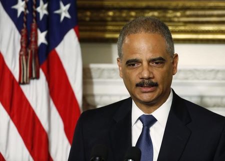 © Reuters. U.S.  Attorney General Holder makes a statement after President Obama announced Holder's resignation at the White House in Washington