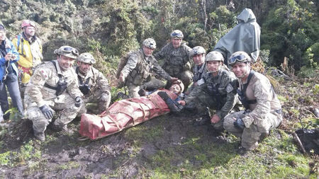 © Reuters. Rescatan a un espeleólogo español tras 12 días atrapado en una cueva en Perú