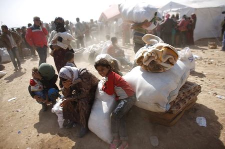 © Reuters. El Estado Islámico continúa su ofensiva en la frontera siria y turca