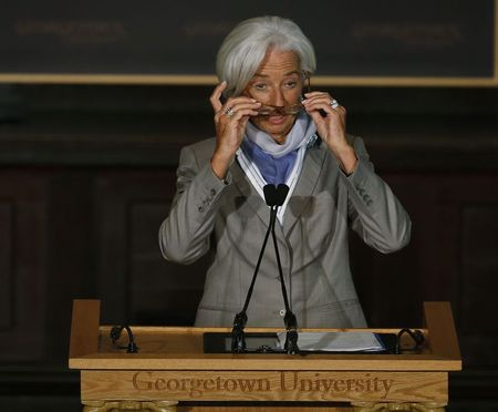 © Reuters. Lagarde: La recuperación de economía mundial no es lo suficientemente buena
