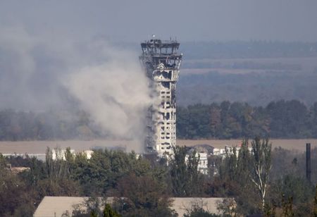 © Reuters. Funcionarios de Ucrania declaran 12 rebeldes muertos en aeropuerto de Donetsk