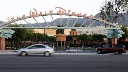 © Reuters. The signage at the main gate of The Walt Disney Co. is pictured in Burbank