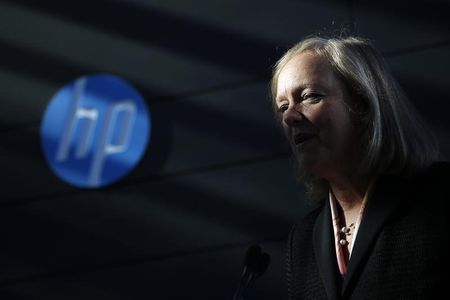 © Reuters. Meg Whitman, chief executive officer and president of Hewlett-Packard, speaks during the grand opening of the company's Executive Briefing Center in Palo Alto
