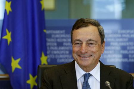© Reuters. European Central Bank President Mario Draghi smiles at the start of a meeting of the European Parliament's Economic and Monetary Affairs Committee in Brussels