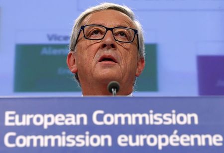 © Reuters. Juncker, the incoming president of the European Commission, presents the list of the European Commissioners and their jobs for the next five years, during a news conference at the EC headquarters in Brussels