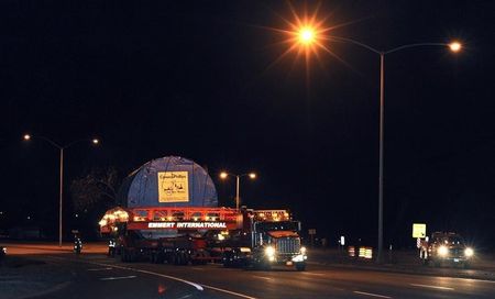 © Reuters. A heavy haul transportation company transports the first of four ConocoPhillips megaloads of refinery equipment out of Lewiston, Idaho