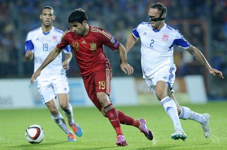 © Reuters. Todos estábamos sufriendo por Costa, dice Del Bosque