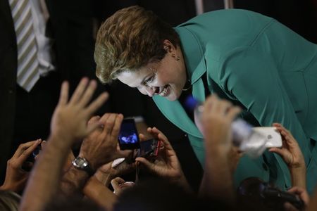 © Reuters. Dilma se reúne com movimentos sociais em Brasília