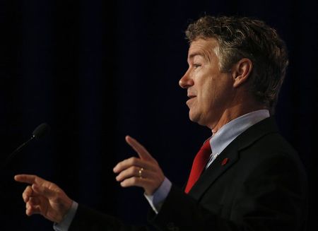 © Reuters. U.S. Senator Paul delivers remarks at the Values Voter Summit in Washington