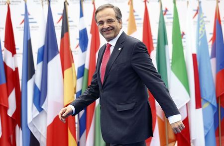 © Reuters. Greece's Prime Minister Samaras arrives for the Asia-Europe Meeting (ASEM) in Milan