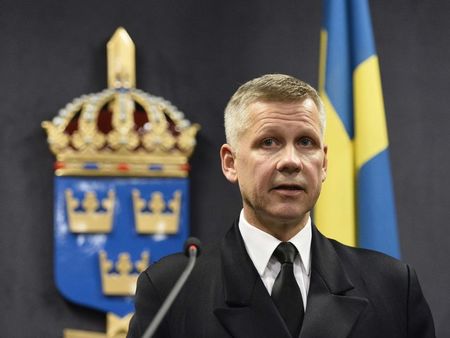 © Reuters. Swedish Navy commodore Wikstrom talks to the media during a news conference in Stockholm