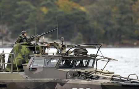© Reuters. Suecia destina más recursos a la caza de 