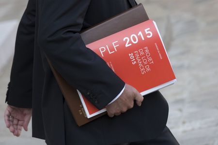 © Reuters. LA FRANCE ET L'ALLEMAGNE PRÉPARERAIENT UN PACTE SUR LE BUDGET 2015